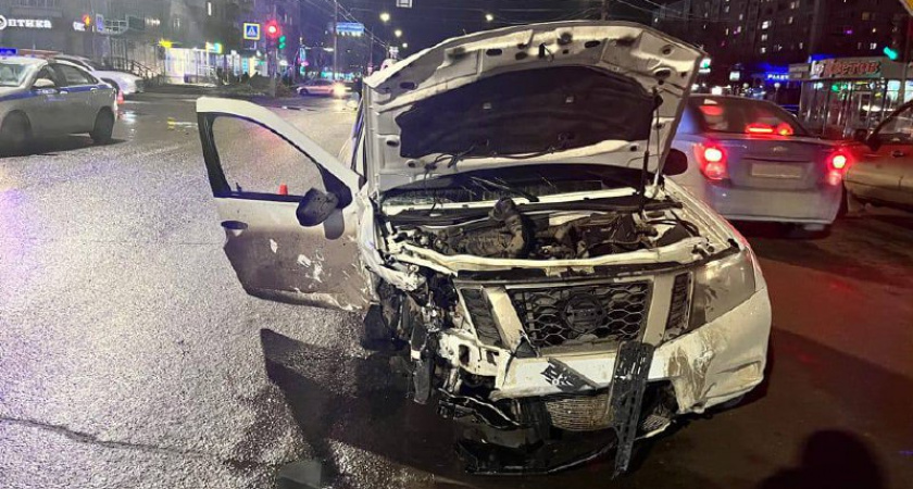 Четверо кировчан пострадали в ДТП на улице Воровского 
