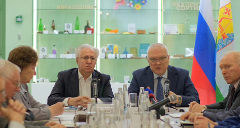 Глава региона Александр Соколов поблагодарил кировские компании за вклад в экологию