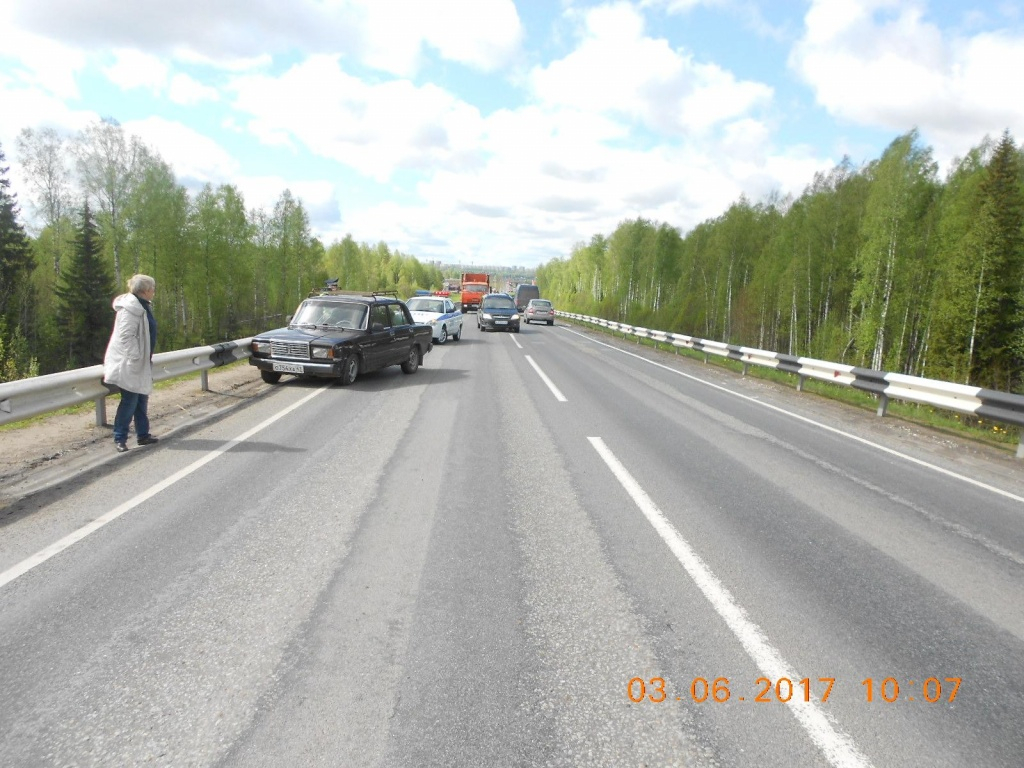 В Кирове водитель потерял сознание, врезался в ограждение и погиб