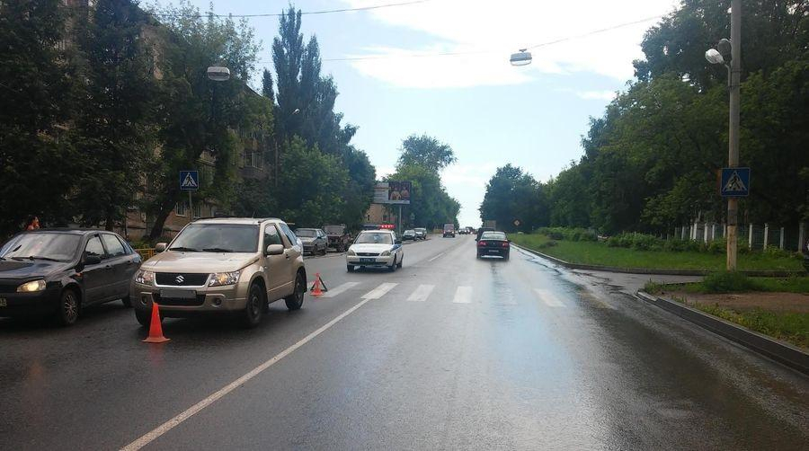 В Кирове водитель сбил детей, идущих по переходу