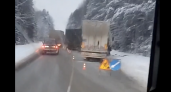 В Кировской области на федеральной трассе столкнулись два грузовика: есть пострадавшие