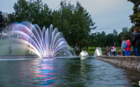 В Кирове отремонтируют поющий фонтан в сквере имени 60-летия СССР