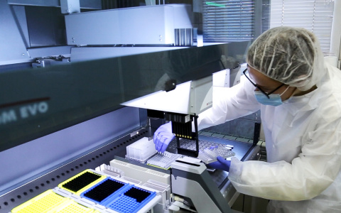 Кировская лаборатория проводит исследования на коронавирус для 23 регионов страны