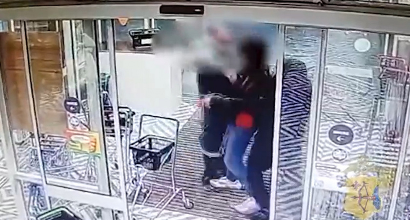 В Кирове суд рассмотрит дело против мужчины, избившего ребенка в магазине