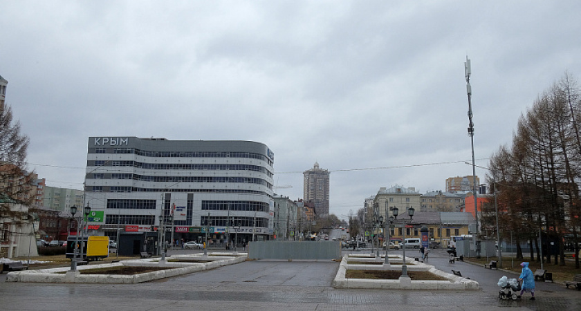 В Кирове начали благоустройство площади у филармонии к 650-летнему юбилею