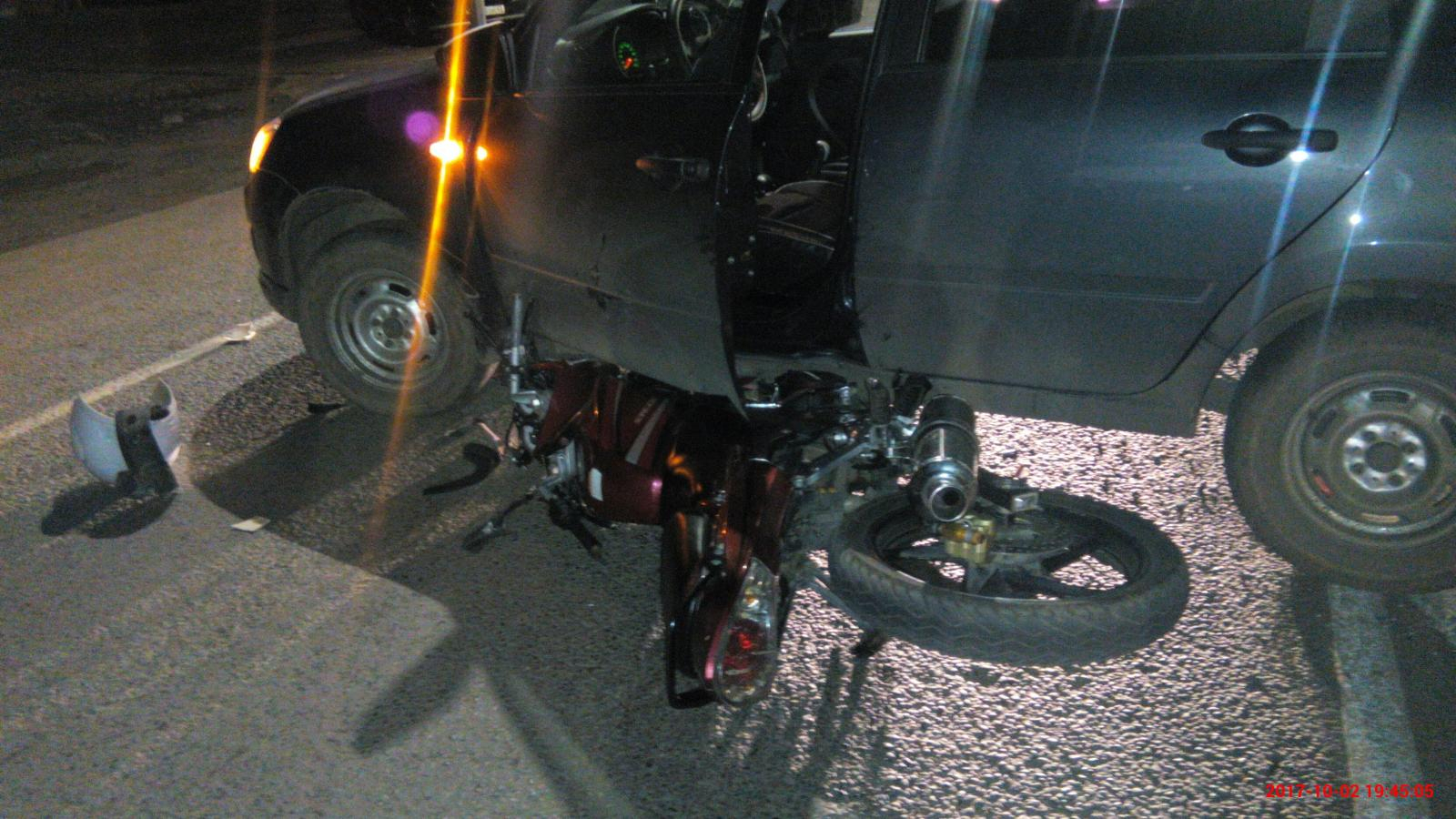 В Котельниче подросток на мотоцикле попал в ДТП с Lada Granta