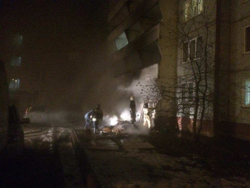 В Кирове произошел пожар возле общежития медуниверситета