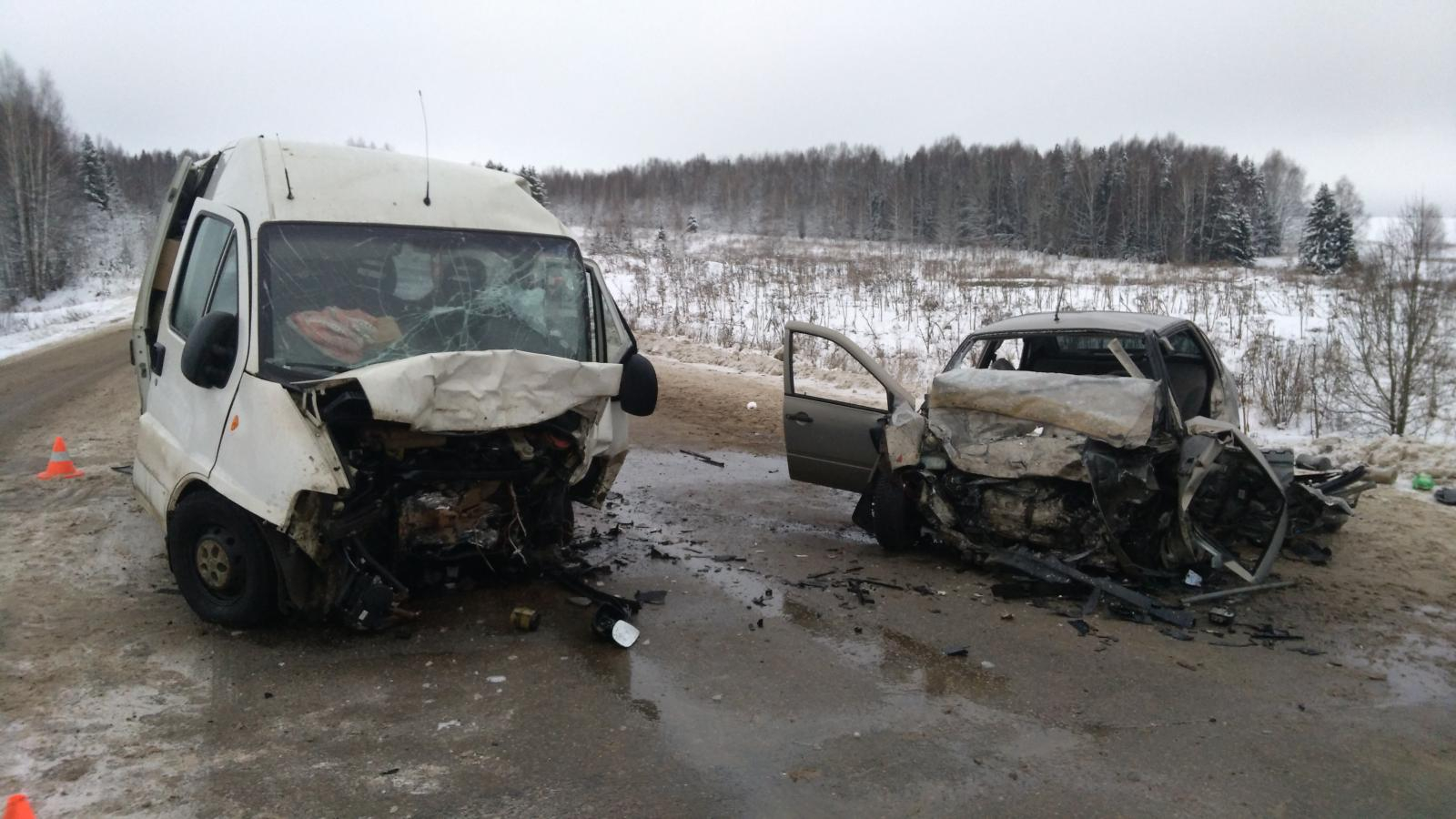 В Кировской области в лобовом столкновении погиб 20-летний водитель