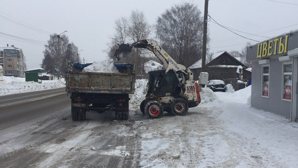 Список улиц Кирова, где ночью будут очищать дороги от снега