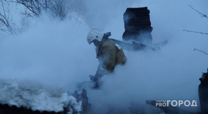 Что обсуждают в Кирове: гибель мужчины в пожаре и ДТП на Луганской