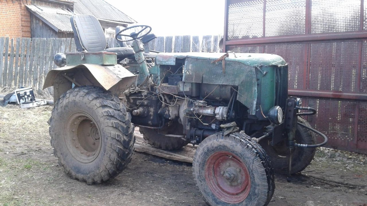 В Кировской области мужчина погиб под колесами трактора