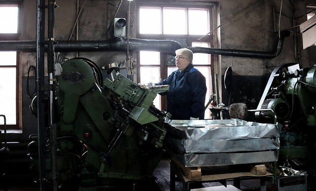 В Кировской области начало работу производство из переработанных пластиковых отходов