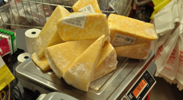Каждая третья проба сыра в Кировской области оказалась фальсификатом