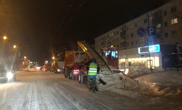Опубликован график уборки снега в Кирове до 3 февраля