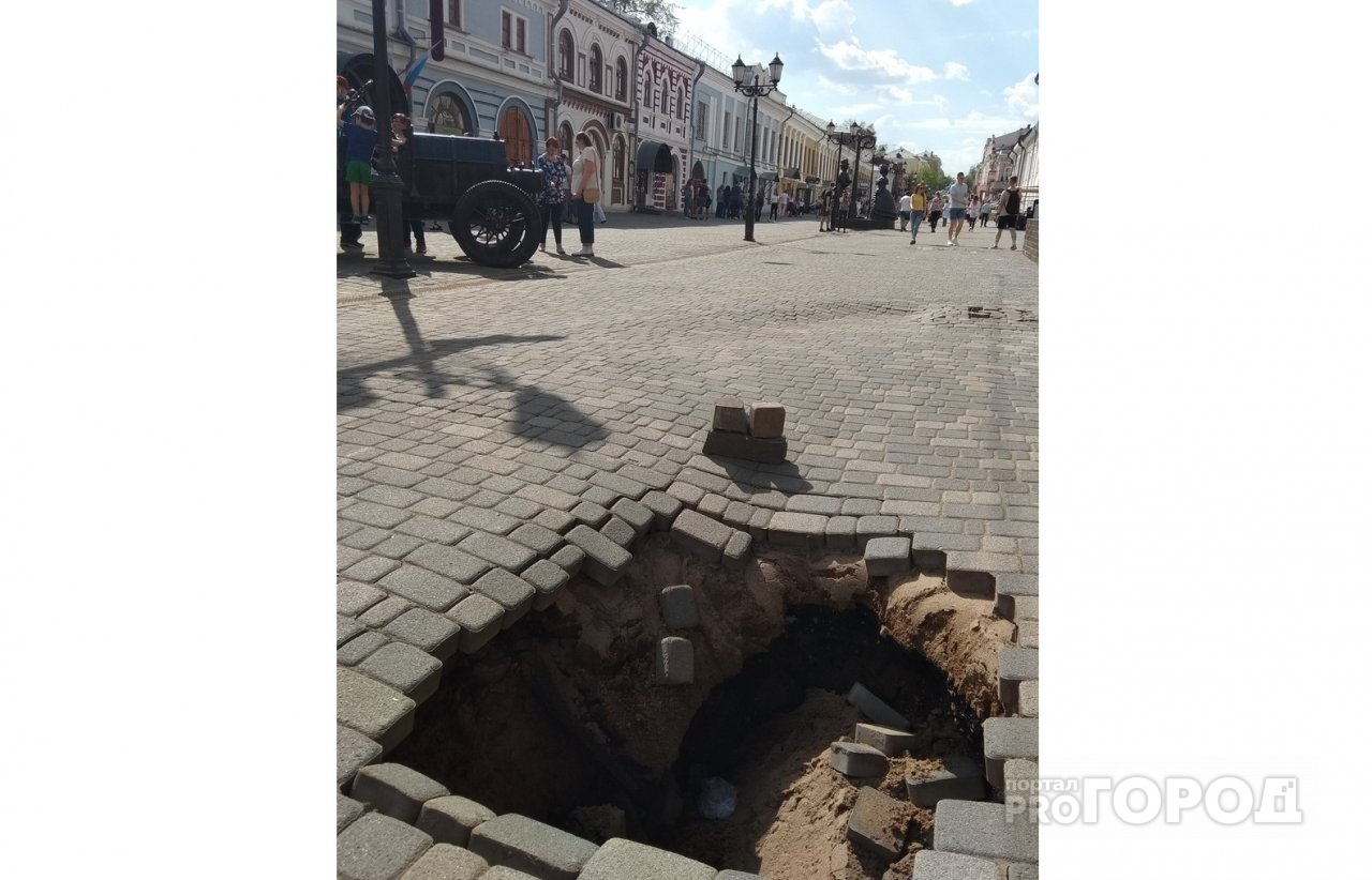 В мэрии рассказали, когда отремонтируют брусчатку на улице Спасской
