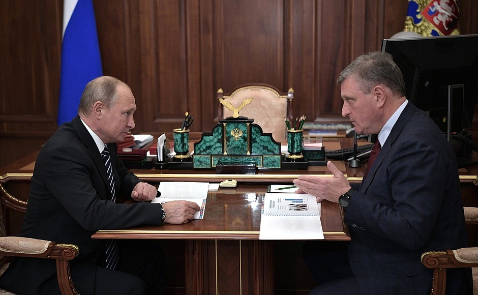 Губернатор Кировской области не сможет связаться с Путиным во время "Прямой линии"