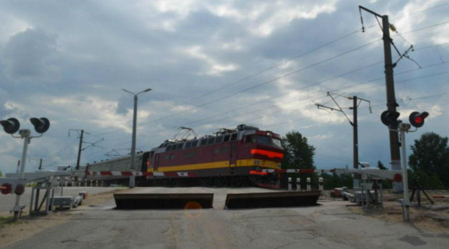 Хулиганы 9 раз угрожали безопасности движения поездов в Кировской области