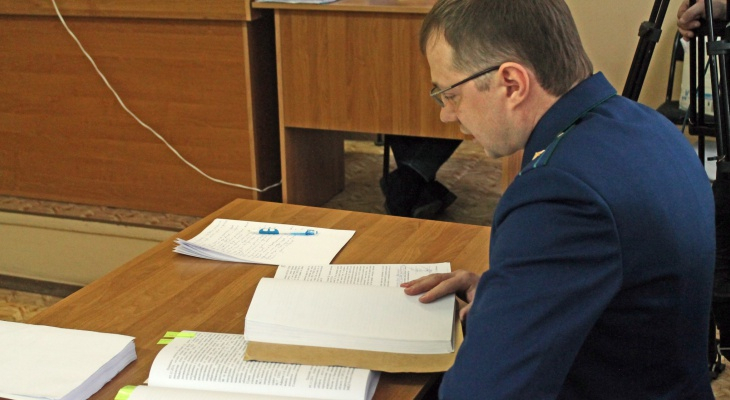 Житель Кировской области попал под суд за оскорбление представителя власти