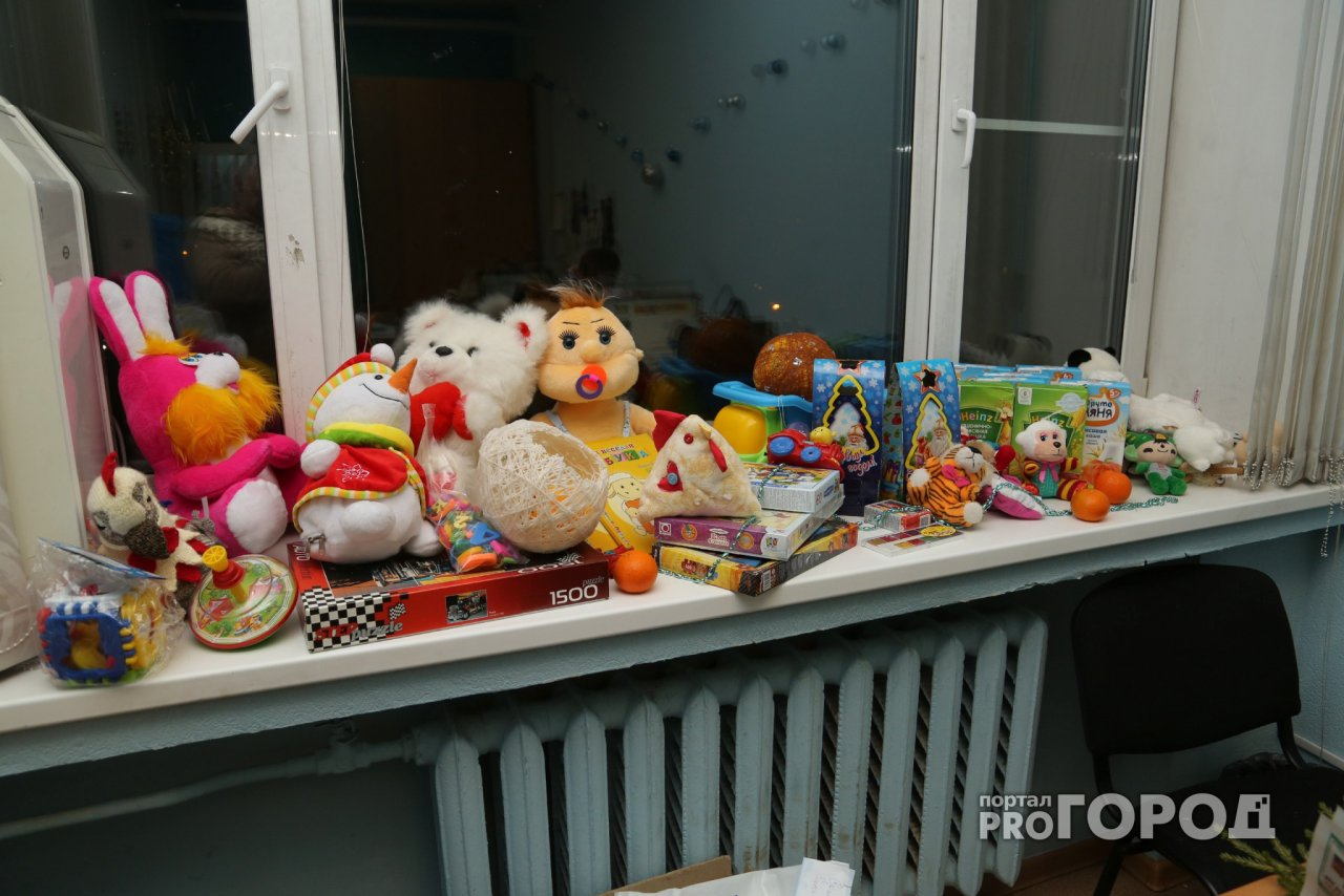 В Кирове мужчина с детской площадки украл пакет детских игрушек