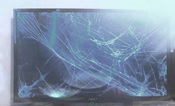 Чепчанин разбил телевизор, чтобы не отдавать приставам