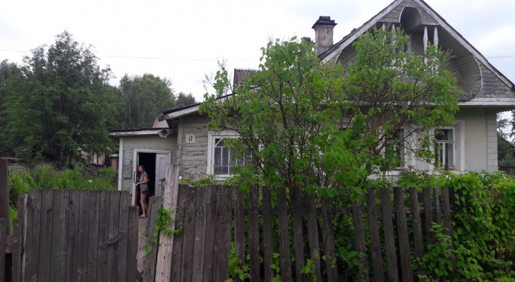 Известно, сколько тысяч домов исчезло в Кировской области за 9 лет
