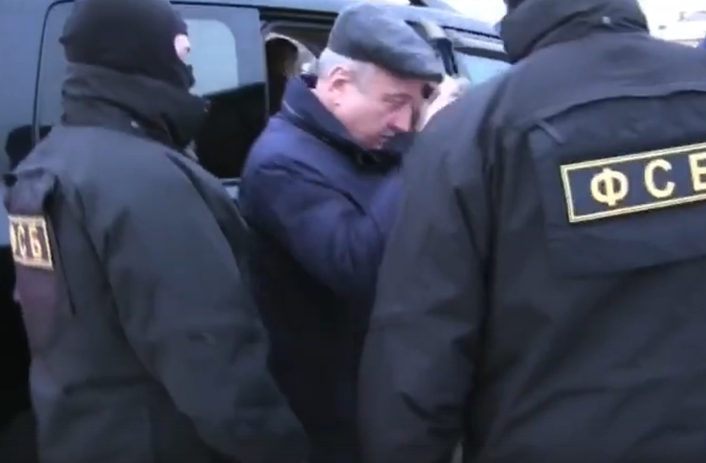 Суд во второй раз продлил домашний арест Владимиру Быкову