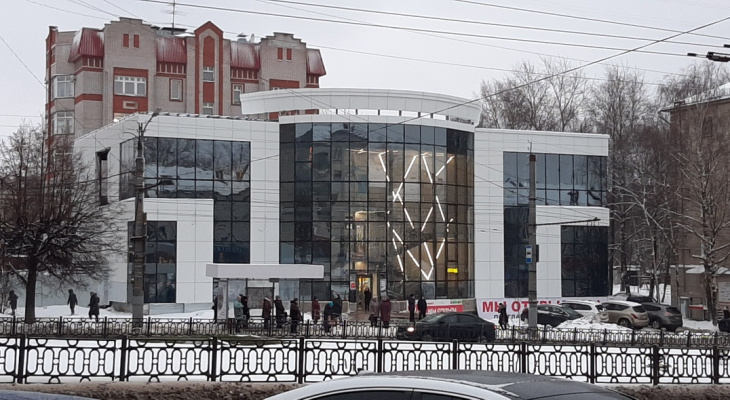 Новый ТЦ «Новинка» в Кирове могут закрыть из-за незаконной надстройки