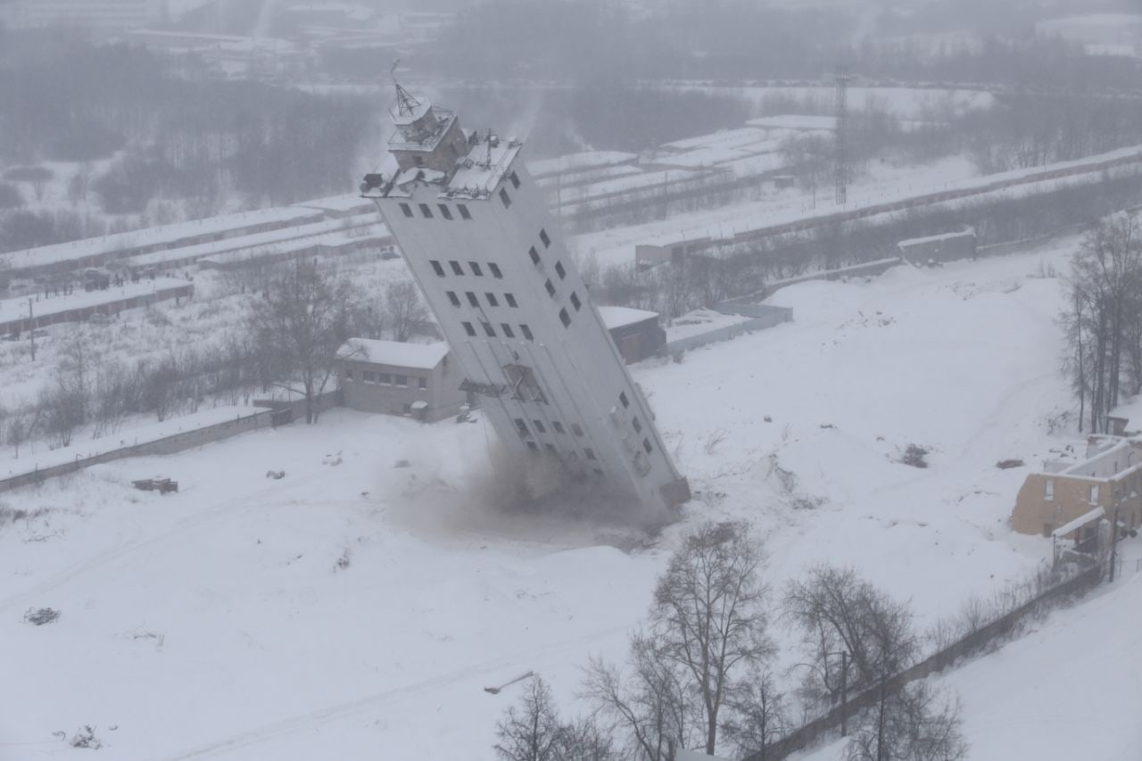 Взрыв башни на Мелькомбинатовском проезде: прямая трансляция