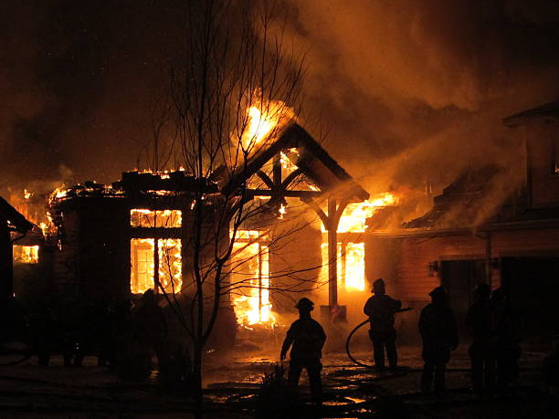 В Кировской области за сутки в пожарах погибли молодой человек и пенсионер