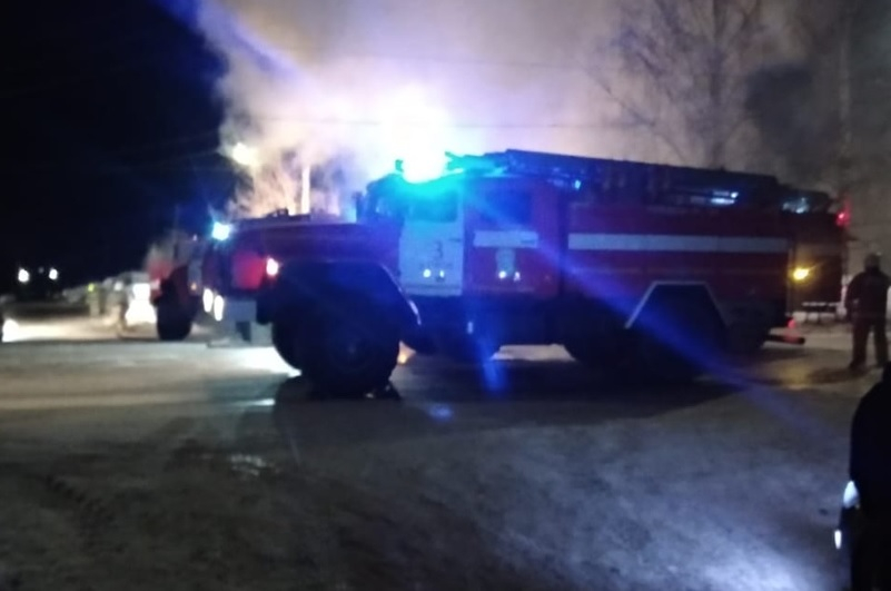 Что обсуждают в Кирове: пожар в Садаковском и арест бизнесмена за пьяное вождение