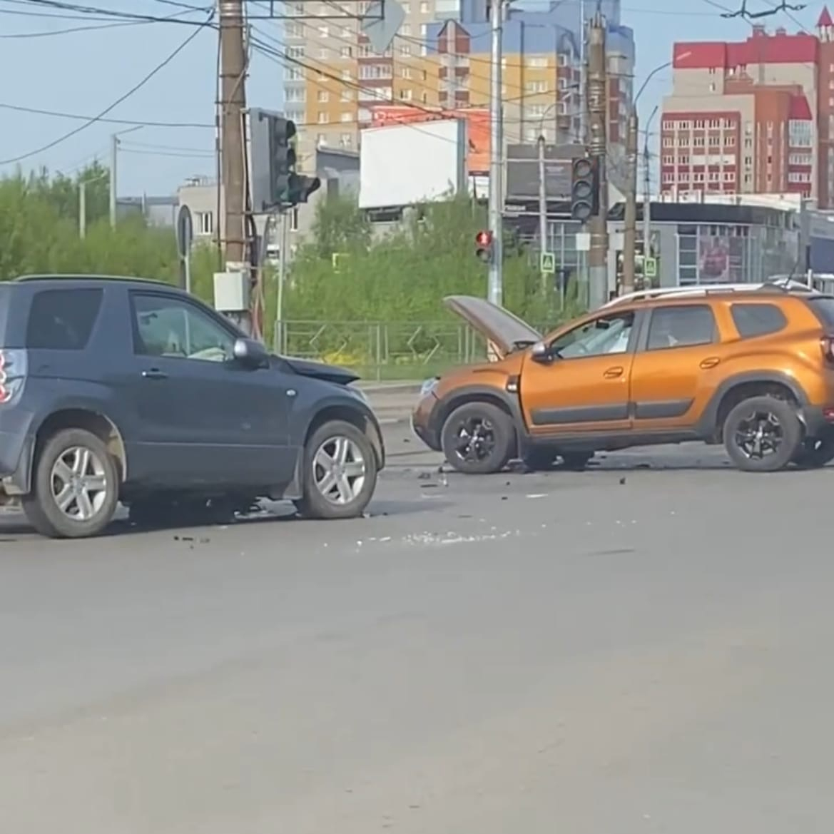 В Кирове произошло массовое ДТП на улице Московской
