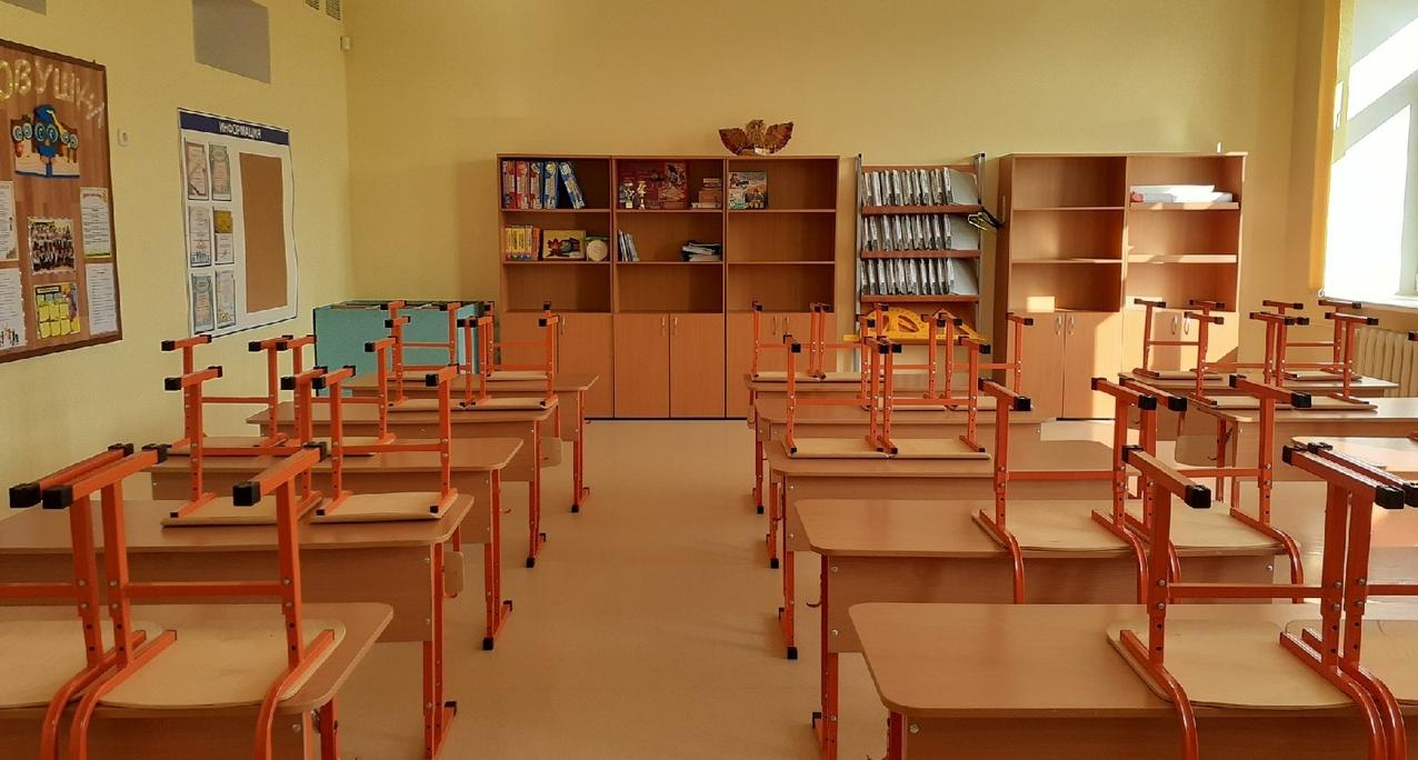 Пять классов школы в Кировской области отправили на карантин из-за инфекции