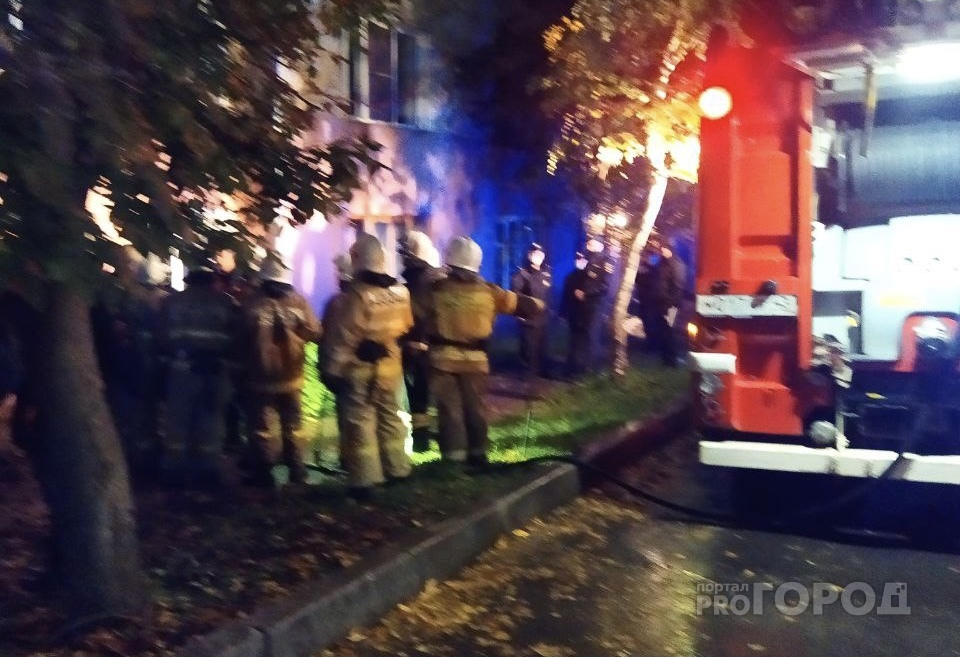 В Кирове на Пятницкой произошел пожар с пострадавшими: на месте спасатели и медики