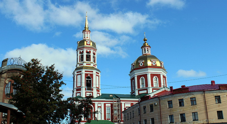 У Спасского собора в Кирове восстановили фасад за полтора миллиона рублей