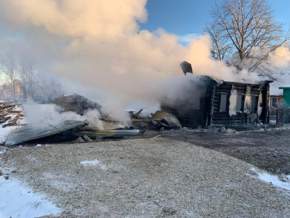 За выходные в Кировской области в огне погибли трое мужчин