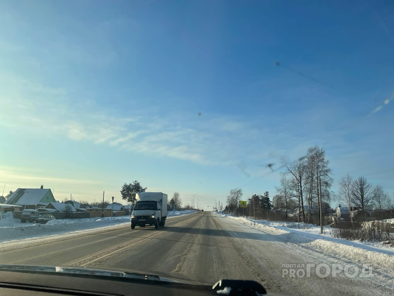В Кировской области водитель насмерть сбил молодого парня и скрылся