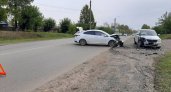 В Кирове от столкновения двух иномарок пострадали два человека