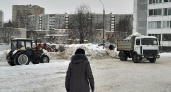Вывоз снега: на каких улицах кировчан попросили не парковать машины 