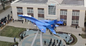 В Кирове прошло торжественное открытие памятника "Самолет МиГ-29"