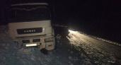 В Кировской области водитель и пассажир Kia погибли от столкновения с фурой