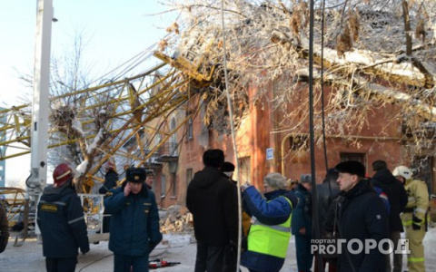 В Кирове будут судить эксперта строительной компании после падения крана на дом