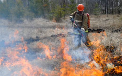 Кировчан предупредили о высокой пожароопасности в ближайшие дни