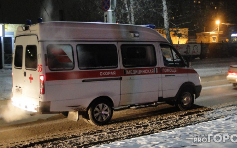 В Кирове зарезали 40-летнюю женщину и серьезно покалечили ее мужа