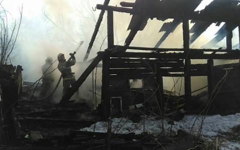 В МЧС назвали причину пожара на улице Московской