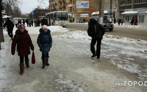 В некоторых школах Кировской области из-за гололедицы отменили занятия