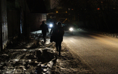 В понедельник сотни кировчан останутся без света: список адресов, где не будет электричества