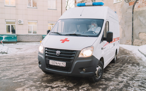 За сутки 5 заболевших COVID-19 в Кировской области подключили к ИВЛ