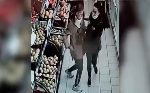 В кировском супермаркете девушка подралась с продавцом