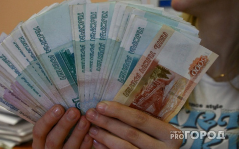 Президент распространил выплату в 10 тысяч рублей на детей с 6 лет