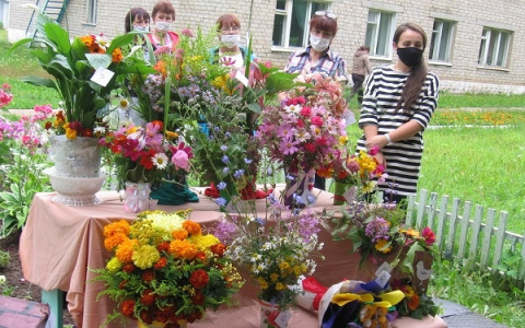 В Кирове выбрали лучшего флориста среди осуждённых женщин